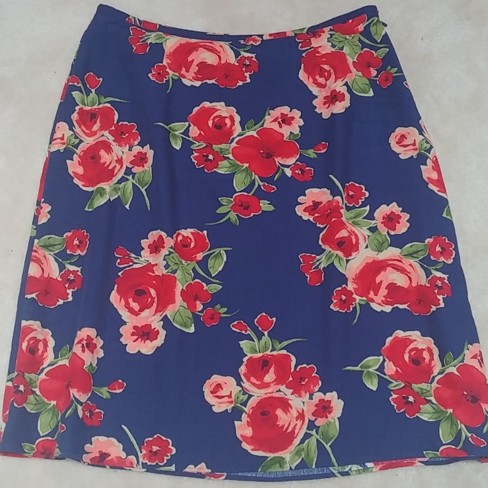 Cute comfy skirt